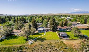 2331 Newton Ave, Cody, WY 82414