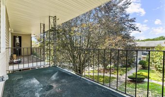 50 Greenhouse Rd 42D, Bridgeport, CT 06606