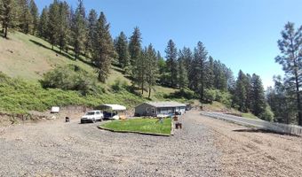 400 Bobcat Dr, Ahsahka, ID 83520