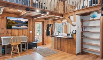 101 Canterbury Shore Dr, Canterbury, NH 03224