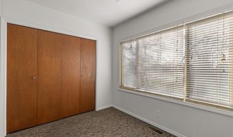 908 State St, Alton, IL 62002