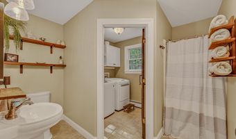 48 Meadow Ln, Campton, NH 03223