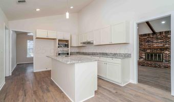 4204 ROXTON Dr, Amarillo, TX 79109