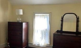 53 Congress St, Belfast, ME 04915