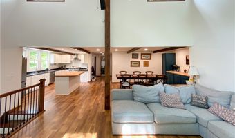 162 Alpine St, Aliquippa, PA 15001