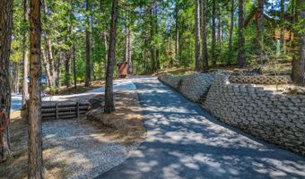1641 Meadowview Rd, Arnold, CA 95223