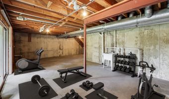 14 Oxford Ct, Algonquin, IL 60102