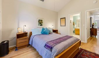 2148 Birchwood Ln, Ashland, OR 97520