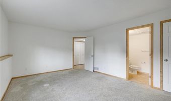 15739 Fremont Way, Apple Valley, MN 55124