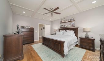 153 Caudle Meadows Dr, Advance, NC 27006