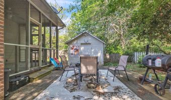 109 5th St SE, Aliceville, AL 35442