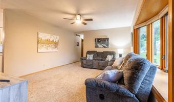 2303 9th Ave SW, Austin, MN 55912
