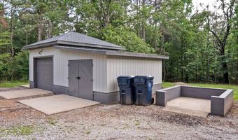 15 Larry Ln, Batesville, MS 38606