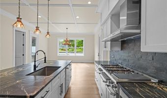 50 Prospect Ave, Jamestown, RI 02835