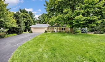 7716 Tobemory Ct SE, Ada, MI 49301