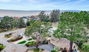 135 Seabreeze Pl, Aptos, CA 95003