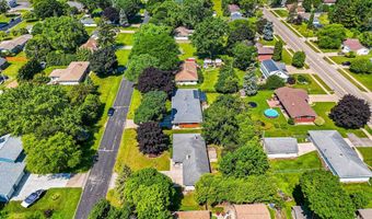 500 W SUNSET Ave, Appleton, WI 54911