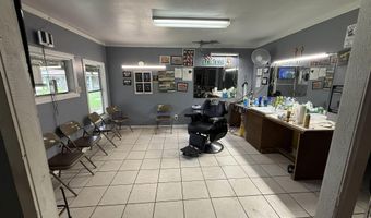 304 S Marcus St, Alto, TX 75925