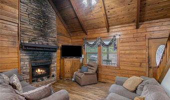 78 Pine Dr, Tallapoosa, GA 30176