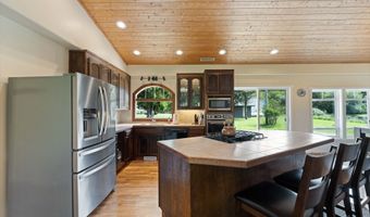 54601 WINTERBERRY Dr, Bandon, OR 97411