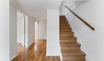 85 HOBART Ave, Bayonne, NJ 07002