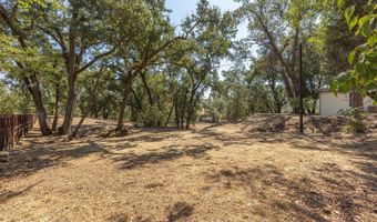525 Keyes Ave, Angwin, CA 94508