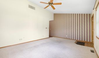 702 Apple Hill Way, Angola, IN 46703