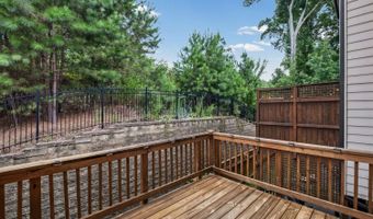 1044 Township Sq, Alpharetta, GA 30022