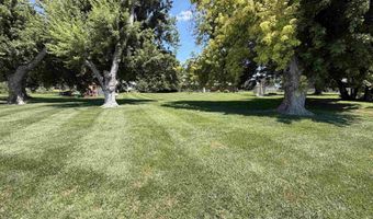 1815 Craig Rd, Aurora, NE 68818