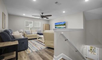 121 Grande View Dr, Biloxi, MS 39531