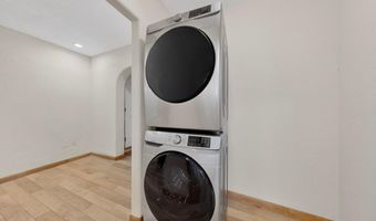 515 Marble Ave NE, Albuquerque, NM 87102