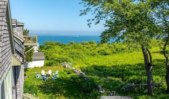 7 Clarkes Village Rd, Jamestown, RI 02835