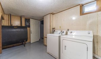 42 Greenwood Ave, Bloomfield, CT 06002