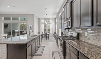 7114 BOWSPIRIT Pl, Apollo Beach, FL 33572