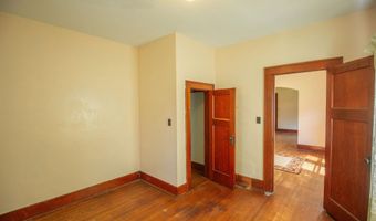 306 E College, Algona, IA 50511