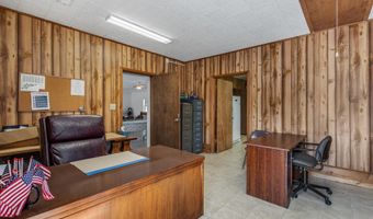 1027 Moore St, Athens, TN 37303