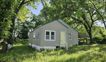 400 E Garfield Ave, Ava, MO 65608