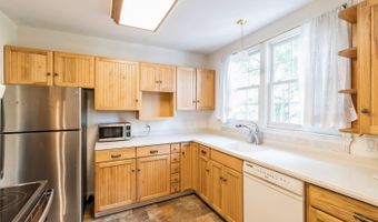 1405 Grand Ave, Ames, IA 50010