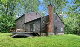 70 Smith Ln, Burlington, CT 06013