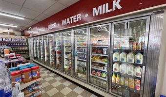 622 Dexter St, Central Falls, RI 02863