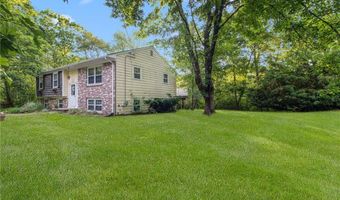 350 Essex Rd, North Kingstown, RI 02852