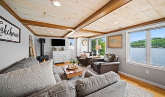 195 E Side Dr, Alton, NH 03809