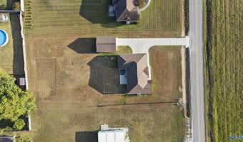 17176 Glaze Rd, Athens, AL 35611