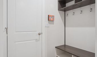 3250 Brackley Dr, Ann Arbor, MI 48105