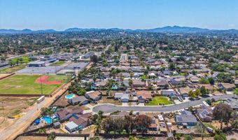 620 Meadow Grove Pl, Escondido, CA 92027