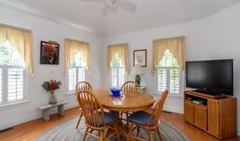 6 Hollyhock Knoll Ct, Bourne, MA 02532