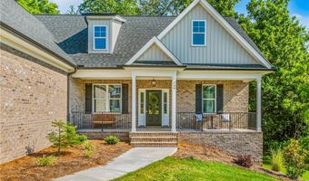 149 Beauchamp Oaks Ct, Advance, NC 27006