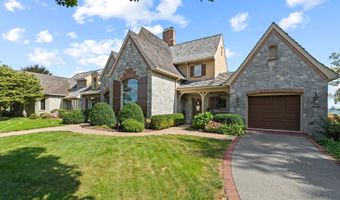 500 POLO Ln, Wrightsville, PA 17368