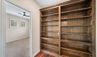5859 E Treehouse Ln, Anaheim, CA 92807
