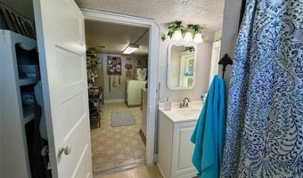 713 N Mesquite St, Hico, TX 76457